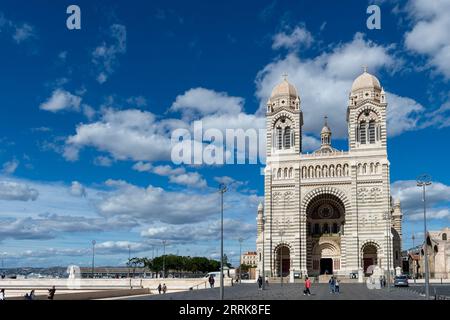 Marsiglia, Francia. 8 settembre 2023. File - la Cattedrale della maggiore a Marsiglia, Francia, il 27 settembre 2022. Papa Francesco compirà il suo 44° viaggio apostolico a Marsiglia il 22 e 23 settembre 2023. Foto di Laurent Coust/ABACAPRESS.COM Credit: Abaca Press/Alamy Live News Foto Stock