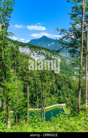 Germania, Baviera, contea di Rosenheim, Kiefersfelden, bacino idrico di Gfall, vista da Nußlberg Foto Stock