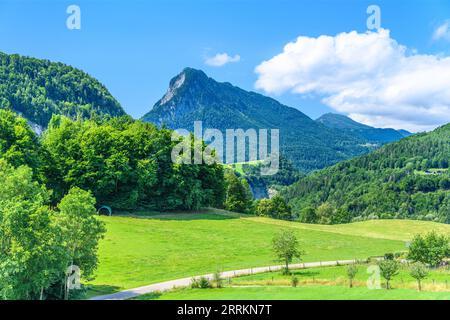 Germania, Baviera, contea di Rosenheim, Kiefersfelden, vista di Pendling vicino a Baumgarten Foto Stock