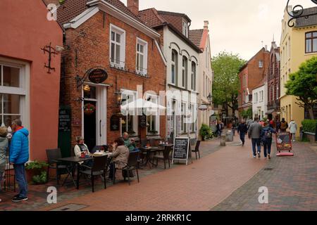 Altstadtgasse a Leer, Frisia orientale, bassa Sassonia, Germania Foto Stock