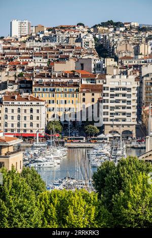 Vista del vecchio porto di Marsiglia, Provenza, Francia meridionale, Europa Foto Stock