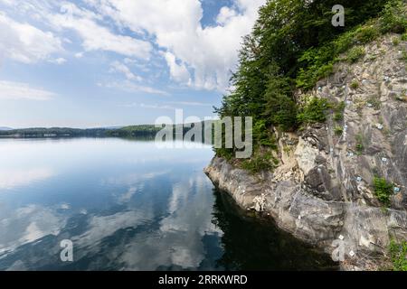 Europa, Polonia, Podkarpackie Voivodeship, Lago Solina Foto Stock