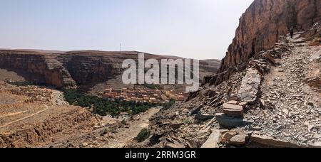 Vista panoramica della famosa gola di Amtoudi sulle montagne dell'Anti-Atlante, Marocco Foto Stock