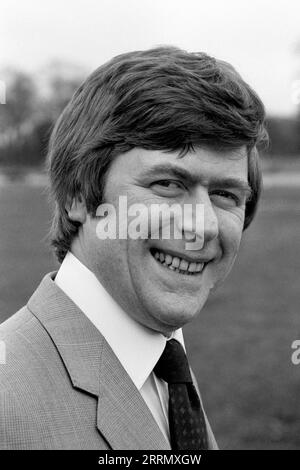 Foto del file datata 11/03/ 82 dell'impressionista Mike Yarwood. Il comico e sosia Mike Yarwood è morto all'età di 82 anni, ha annunciato la Royal Variety Charity. Data di emissione: Venerdì 8 settembre 2023. Foto Stock