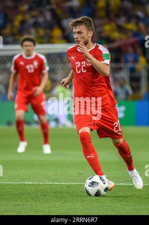 Mosca, Russia - 27 giugno 2018. Il centrocampista della nazionale serba Adem Ljajic in azione durante la partita della Coppa del mondo FIFA 2018 Serbia vs Brasile (0-2) Foto Stock