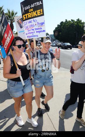 Hollywood, USA. 8 settembre 2023. L'atmosfera arriva al picchetto United We Trek tenuto ai Paramount Studios di Hollywood, CALIFORNIA, venerdì 8 settembre 2023. (Foto di Juan Pablo Rico/Sipa USA) credito: SIPA USA/Alamy Live News Foto Stock