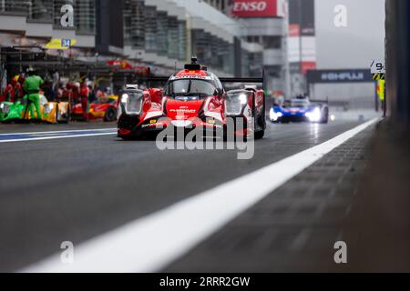 41 ANDRADE Rui (prt), KUBICA Robert (pol), DELETRAZ Louis (swi), Team WRT, Oreca 07 - Gibson, pitlane durante la 6 ore di Fuji 2023, 6° round del FIA World Endurance Championship 2023, dal 7 al 10 settembre 2023 sul Fuji Speedway, a Oyama, Giappone - foto Joao Filipe/DPPI Credit: DPPI Media/Alamy Live News Foto Stock