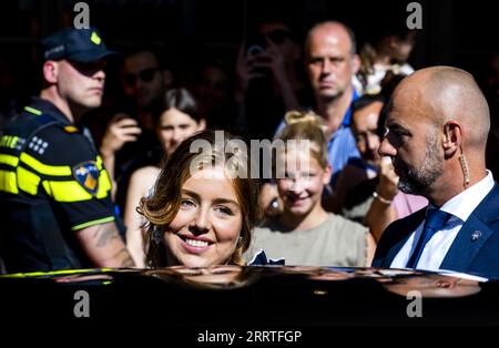 Rotterdam, Paesi Bassi. 9 settembre 2023. ROTTERDAM - Principessa Alexia alla partenza dopo il nome della draga a ventosa di Van Oord Vox Alexia. Fu la sua prima visita ufficiale di lavoro per la figlia diciottenne di re Willem-Alexander e della regina Maxima. ANP REMKO DE WAAL netherlands Out - belgium Out Credit: ANP/Alamy Live News Foto Stock