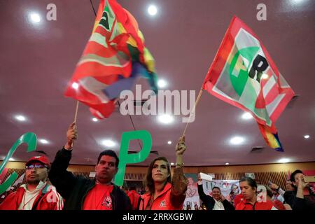 Non esclusiva: 8 settembre 2023, città del Messico, Messico: Membri del Partito Rivoluzionario istituzionale all'incontro con il candidato del Broad Foto Stock