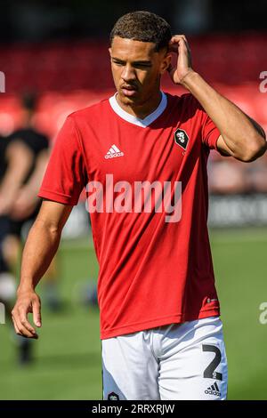 Salford sabato 9 settembre 2023. Ethan Ingram di Salford City durante la partita di Sky Bet League 2 tra Salford City e Walsall a Moor Lane, Salford sabato 9 settembre 2023. (Foto: Ian Charles | mi News) crediti: MI News & Sport /Alamy Live News Foto Stock