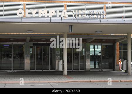 Helsinki, Finlandia - 5 settembre 2023: Ingresso al terminal dei traghetti Olympia in servizio per la linea Silja per Stoccolma. Foto Stock