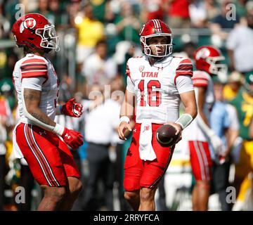 9 settembre 2023: Il quarterback Utah Bryson Barnes (16) durante una partita di football NCAA tra Baylor e Utah il 9 settembre 2023 a Waco, Texas. Utah ha vinto, 20 a 13. (Immagine di credito: © Scott Coleman/ZUMA Press Wire) SOLO USO EDITORIALE! Non per USO commerciale! Foto Stock