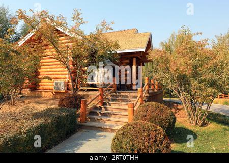 Le cabine si trovano nel giardino botanico Foto Stock