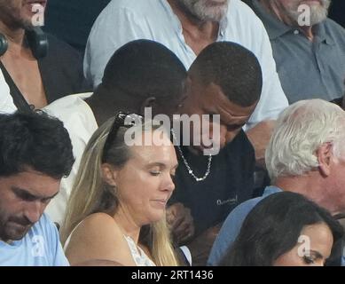 Saint Denis, Francia. 8 settembre 2023. Kylian Mbappé durante la Coppa del mondo 2023, Pool Una partita di rugby a 15 tra la Francia. Foto di Laurent Lairys/ABACAPRESS.COM Credit: Abaca Press/Alamy Live News Foto Stock