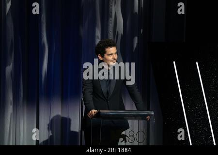 Venezia, Italia. 9 settembre 2023. VENEZIA, ITALIA - SETTEMBRE 09: Damien Chazelle presidente della giuria sul palco durante la cerimonia di premiazione alla 80 Mostra Internazionale d'Arte cinematografica di Venezia il 9 settembre 2023 a Venezia. (Foto di Luca Carlino/NurPhoto) credito: NurPhoto SRL/Alamy Live News Foto Stock