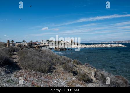 ALICANTE, SPAGNA – 26 FEBBRAIO 2023: Vista della città di Tabarca, nel comune di Alicante, Spagna Foto Stock