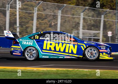 MELBOURNE, AUSTRALIA, 7 APRILE: Mark Winterbottom del Team 18 di V8 Supercars è sceso in pista in qualifica al Gran Premio di Formula 1 australiano 2022 Foto Stock