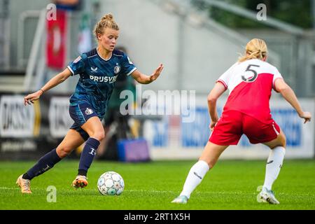 Utrecht, Paesi Bassi. 10 settembre 2023. Utrecht - Esmee de Graaf del Feyenoord V1 durante la partita tra FC Utrecht V1 contro Feyenoord V1 a Galgewaard il 10 settembre 2023 a Utrecht, Paesi Bassi. Credito: Immagini da Box a Box/Alamy Live News Foto Stock