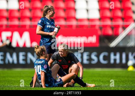 Utrecht, Paesi Bassi. 10 settembre 2023. Utrecht - Esmee de Graaf del Feyenoord V1 durante la partita tra FC Utrecht V1 contro Feyenoord V1 a Galgewaard il 10 settembre 2023 a Utrecht, Paesi Bassi. Credito: Immagini da Box a Box/Alamy Live News Foto Stock