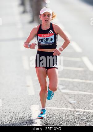 Charlotte Purdue finisce terza nella Women's Elite Race della AJ Bell Great North Run 2023 attraverso Newcastle upon Tyne, Gateshead e South Shields. Data foto: Domenica 10 settembre 2023. Foto Stock