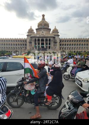 Edificio Vidhana soudha durante la celebrazione del giorno dell'indipendenza Foto Stock