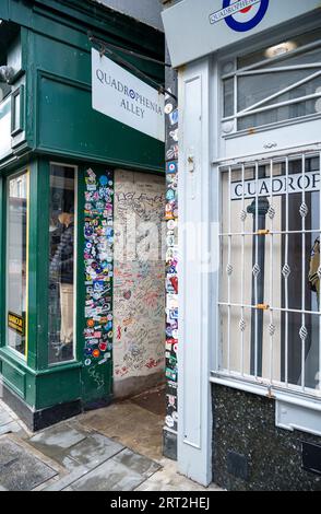 La famosa Quadrophenia Alley dove sono state girate delle scene per il celebre film Quadrophenia realizzato nel 1979 a Brighton , Sussex , Inghilterra Regno Unito Foto Stock