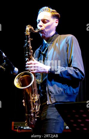 Fraser Smith, Fraser Smith Quartet, New Generation Jazz Festival Roadshow, Ropetackle Arts Centre, Shoreham by Sea, 8 febbraio 2023. Foto Stock