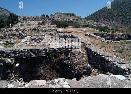 L'antico sito archeologico greco di Micene, un importante centro di civiltà greca nel secondo millennio a.C., e leggendosi associato alla guerra di Troia, Grecia, 2003. Foto Stock