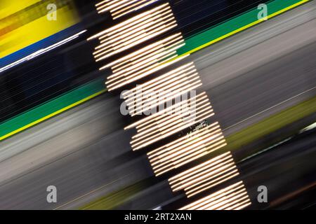 14 luglio 2018, Sparta, Kentucky, USA: Kurt Busch (41) corre fuori dalla curva durante il Quaker State 400 all'autodromo Kentucky Speedway di Sparta, Kentucky Foto Stock