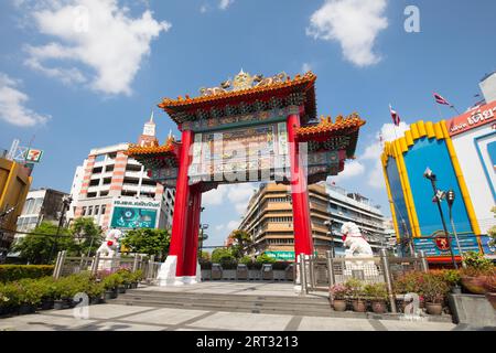 BANGKOK, 22 APRILE: L'iconica China Town Gate a Bangkok, Thailandia Foto Stock