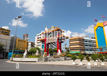 BANGKOK, 22 APRILE: L'iconica China Town Gate a Bangkok, Thailandia Foto Stock