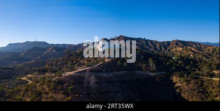 Vedute aeree dell'Osservatorio Griffith Park nel Griffith Park, Los Angeles, California. Foto Stock