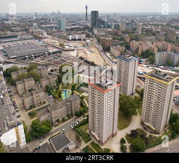 Oxenholme, Harrington Square, Eversholt Street verso la stazione ferroviaria di Euston Foto Stock