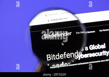 Ostersund, Svezia - Mars 19 2023: Sito Web Bitdefender su schermo di un computer. BitDefender sviluppa e fornisce prodotti e servizi per la sicurezza informatica. Foto Stock