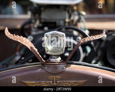 Primo piano sui dettagli di un hot Rod in una mostra di auto d'epoca Foto Stock