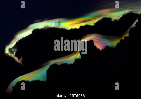 Cloud iridescence (Wolken Irisation), Asia. Foto Stock