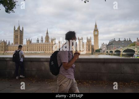 Londra Regno Unito. 11 settembre 2023 . Una visione delle camere del Parlamento questa mattina. La polizia ha confermato che un ricercatore del Parlamento britannico è stato arrestato in base alla legge sui segreti ufficiali . Credit amer ghazzal/Alamy Live News Foto Stock