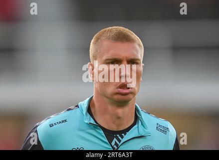 10 settembre 2023: Rasmus Kristensen (Danimarca) guarda durante una partita di qualificazione al gruppo H EURO 2024, Finlandia contro Danimarca, allo stadio olimpico di Helsinki, Finlandia. Kim Price/CSM Foto Stock