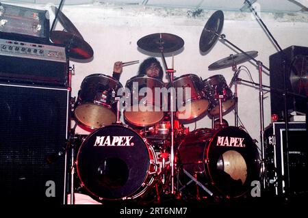 Milano Italia 1995-10-16 : Pete Sandoval batterista del gruppo Morbid Angel in concerto al Rainbow Club Foto Stock