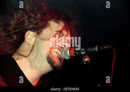 Milano Italia 1995-10-16 : David Vincent cantante e bassista del gruppo Morbid Angel in concerto al Rainbow Club Foto Stock