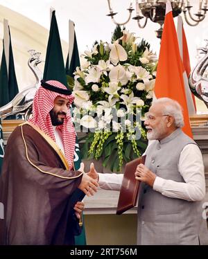 Nuova Delhi, India. 11 settembre 2023. NUOVA DELHI, INDIA - 11 SETTEMBRE: Il primo ministro Narendra modi e il principe ereditario dell'Arabia Saudita e il primo ministro Mohammed Bin Salman bin Abdulaziz al Saud durante l'accordo di firma alla Hyderabad House l'11 settembre 2023 a nuova Delhi, India. (Foto di Arvind Yadav/Hindustan Times/Sipa USA) credito: SIPA USA/Alamy Live News Foto Stock