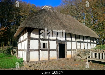 Fattoria Abernodwydd in autunno, Museo Nazionale di storia - Sain Ffagan Amgueddfa Werin Cymru Foto Stock