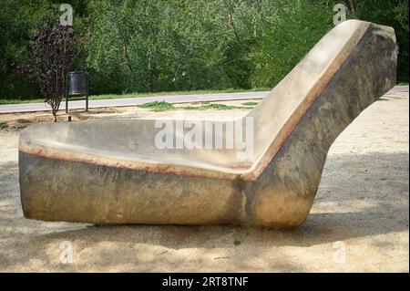 Scultura nel parco pubblico della Riera de Sant Climent de Viladecans a Barcellona, Spagna Foto Stock