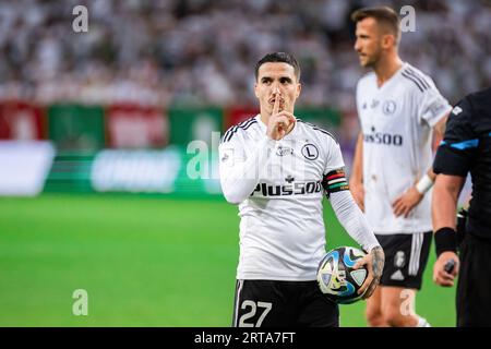 Varsavia, Polonia. 3 settembre 2023. Josue Pesqueira di Legia gestures durante la partita polacca della PKO Ekstraklasa League tra Legia Warszawa e Widzew Lodz al Maresciallo Jozef Pilsudski Legia Varsavia Municipal Stadium. Punteggio finale; Legia Warszawa 3:1 Widzew Lodz. Credito: SOPA Images Limited/Alamy Live News Foto Stock