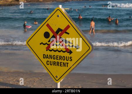 Cartello segnaletico a Bondi Beach, Sydney, NSW, Australia. Foto Stock