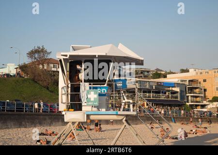 Guardia di salvataggio, Bondi Beach, Sydney, NSW, Australia. Foto Stock