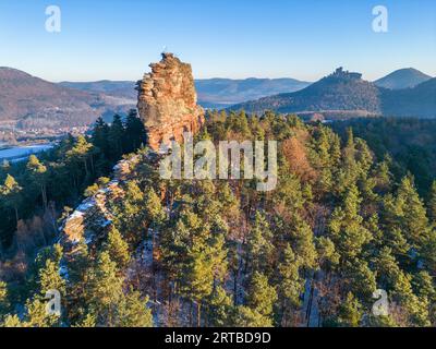 Asselstein vicino ad Annweiler am Trifels, Palatinato Forest, Annweiler am Trifels, German Wine Route, Palatinato Forest, Wasgau, Southern Wine Route, Foto Stock