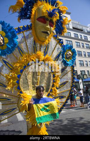 West Indian Kiddies Parade e Carnevale nel quartiere Crown Heights di Brooklyn, New York. Foto Stock