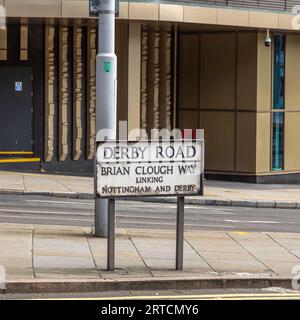 Derby Road, Brian Clough Way a Nottingham City Centre, Regno Unito. Foto Stock