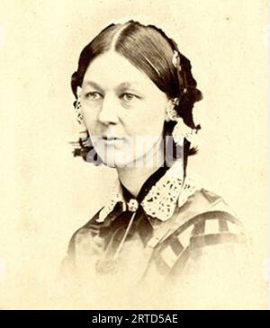 FLORENCE NIGHTINGALE (1820-1910) pioniere inglese dell'assistenza infermieristica moderna , circa 1860. Foto Stock